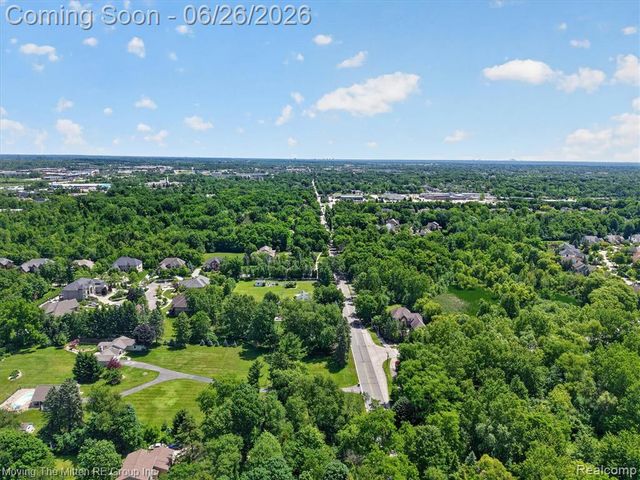 46800 W 11 Mile Road, Novi, MI 48374