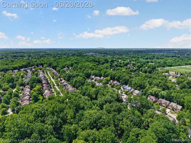 46800 W 11 Mile Road, Novi, MI 48374