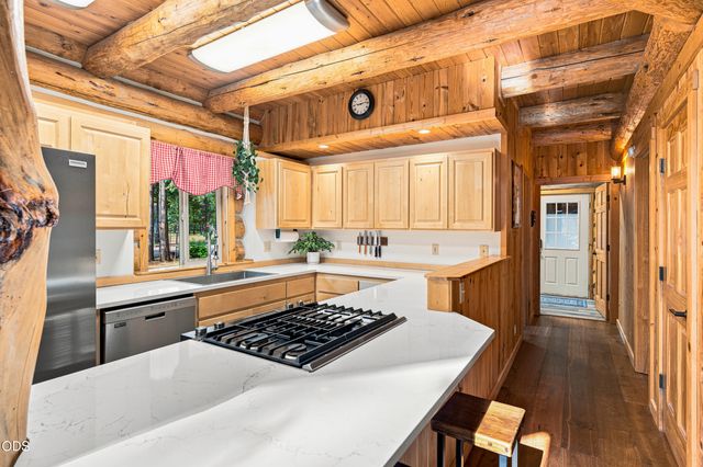 16087 Lava Drive, La Pine, OR 97739