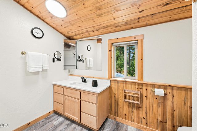 16087 Lava Drive, La Pine, OR 97739