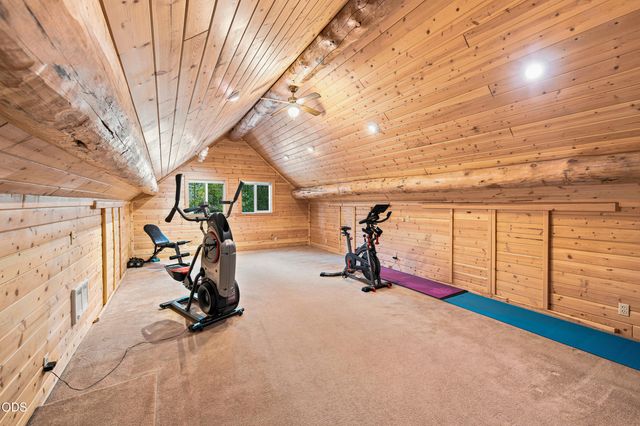 16087 Lava Drive, La Pine, OR 97739