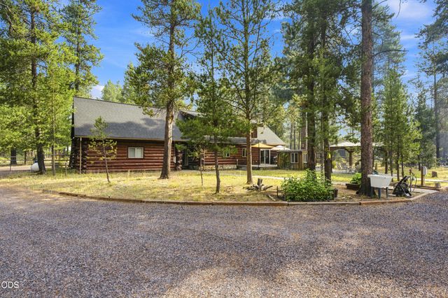 16087 Lava Drive, La Pine, OR 97739