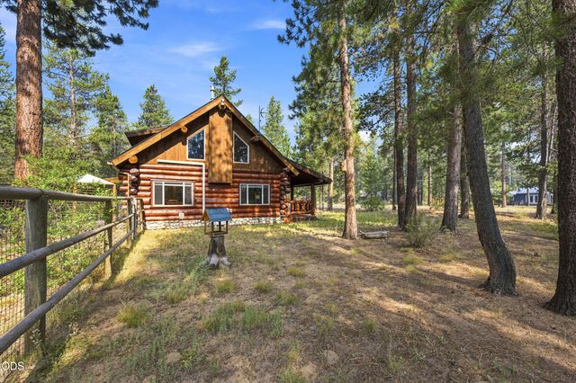 16087 Lava Drive, La Pine, OR 97739