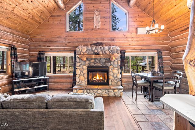 16087 Lava Drive, La Pine, OR 97739