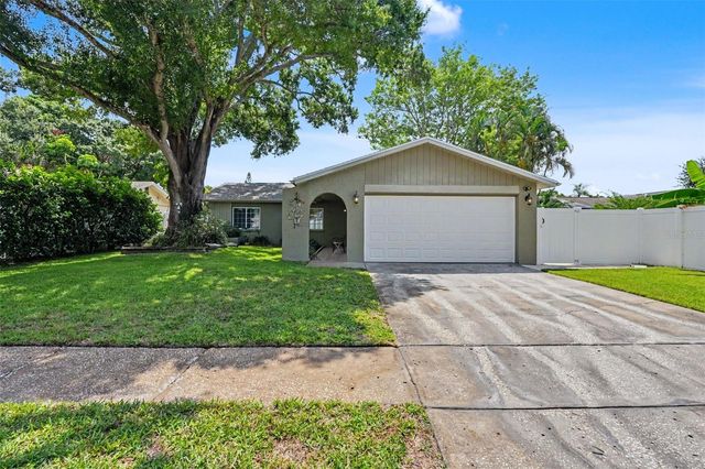 12431 DEL VERDE DRIVE, Largo, FL 33773