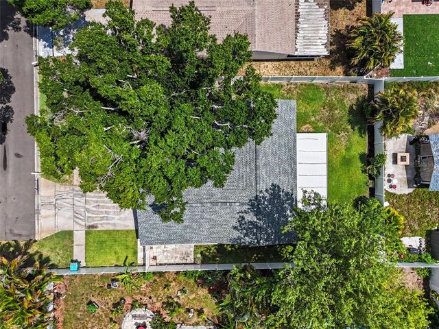 12431 DEL VERDE DRIVE, Largo, FL 33773