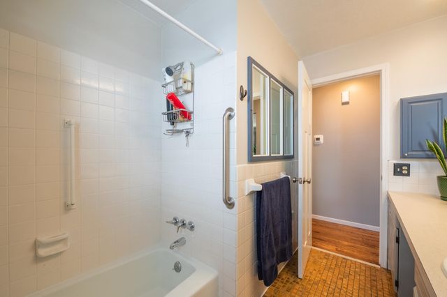 4531 Oliver Avenue N, Minneapolis, MN 55412