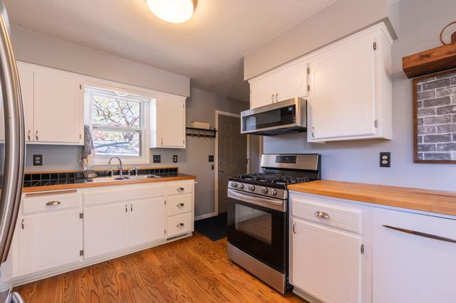4531 Oliver Avenue N, Minneapolis, MN 55412