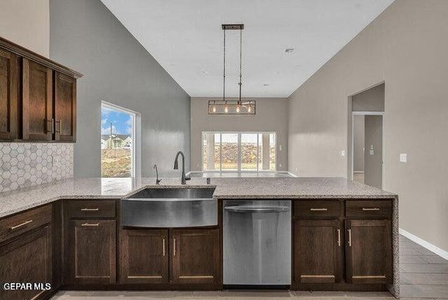 3857 Bubble Place, El Paso, TX 79938