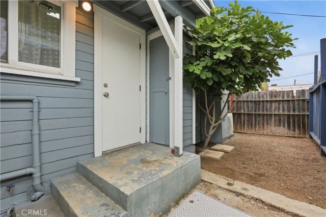 236 Redondo, Long Beach, CA 90803