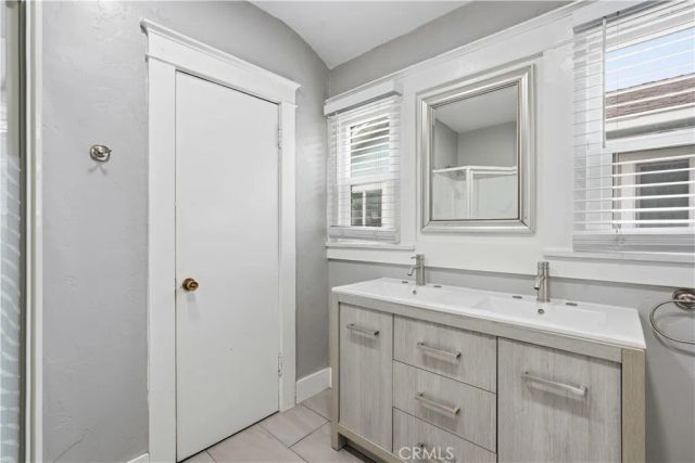 236 Redondo, Long Beach, CA 90803
