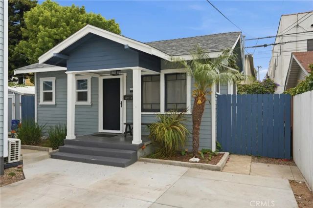 236 Redondo, Long Beach, CA 90803