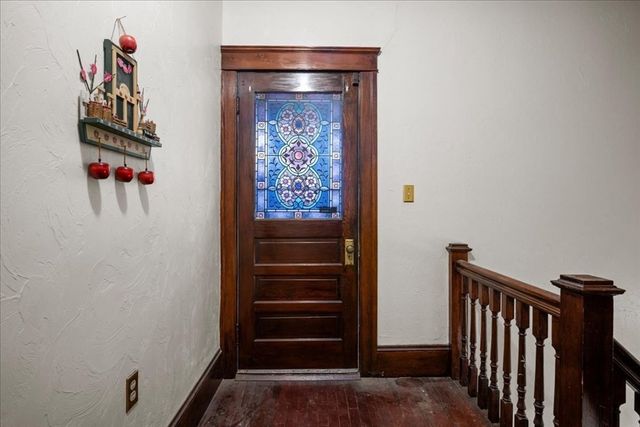 34 Dartmouth St, Worcester, MA 01604