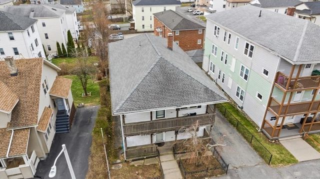 34 Dartmouth St, Worcester, MA 01604