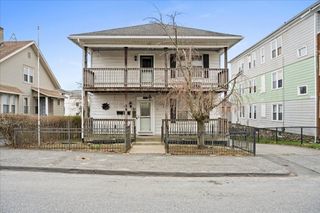 34 Dartmouth St, Worcester, MA 01604