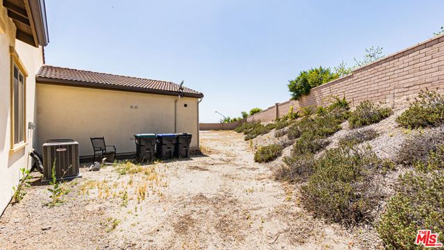 16130 Gallery Heights Drive, Riverside, CA 92504