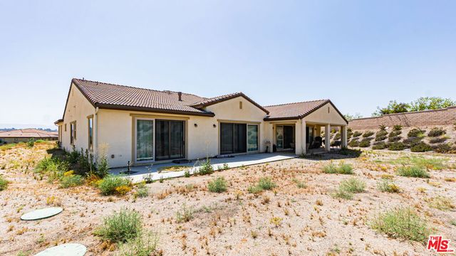 16130 Gallery Heights Drive, Riverside, CA 92504