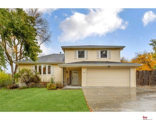 3218 Coffey Avenue, Bellevue, NE 68123