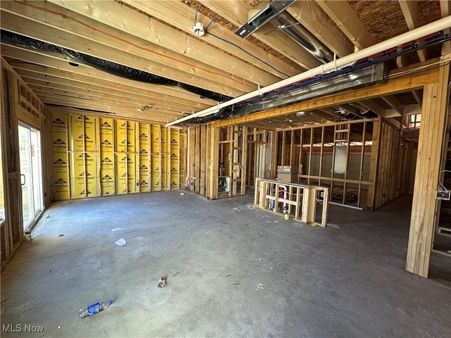 430 Honeycrisp Drive NE, Louisville, OH 44641