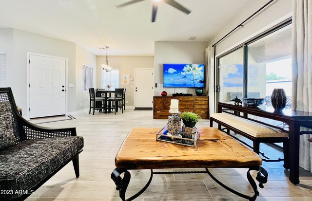 492 E RAINBOW Drive, Chandler, AZ 85249