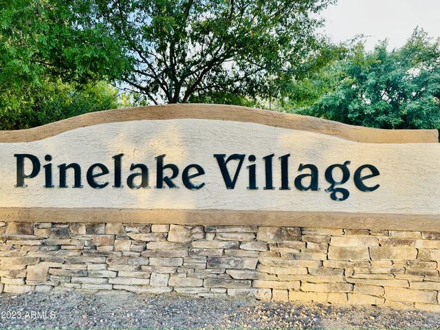 492 E RAINBOW Drive, Chandler, AZ 85249