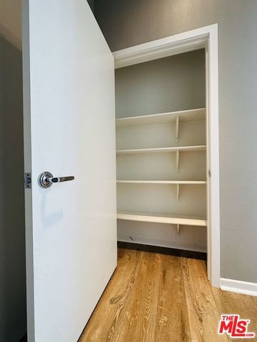 6581 Seabluff Drive 11, Los Angeles, CA 90094