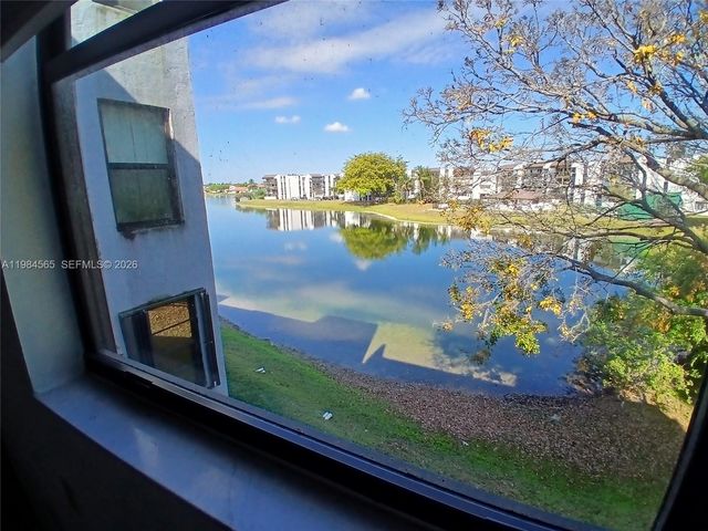 12209 SW 14th Ln 1305, Miami, FL 33184