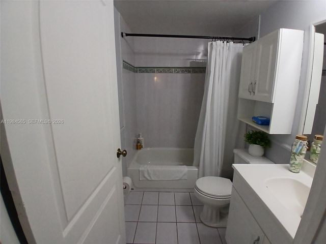 12209 SW 14th Ln 1305, Miami, FL 33184