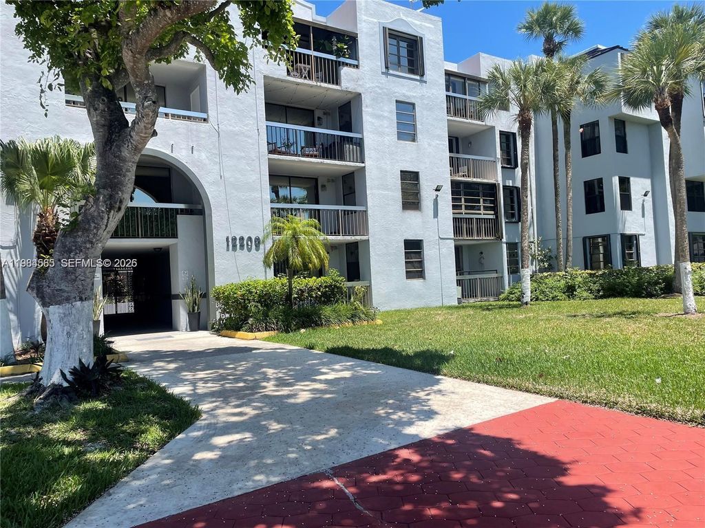 12209 SW 14th Ln 1305, Miami, FL 33184