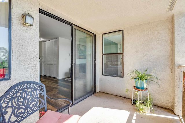 2505 Miramar Ave 114, Castro Valley, CA 94546