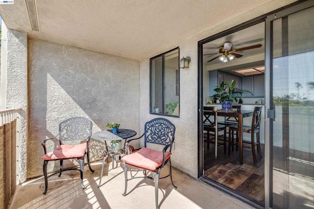 2505 Miramar Ave 114, Castro Valley, CA 94546