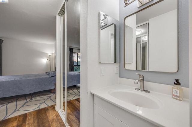 2505 Miramar Ave 114, Castro Valley, CA 94546