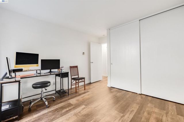 2505 Miramar Ave 114, Castro Valley, CA 94546