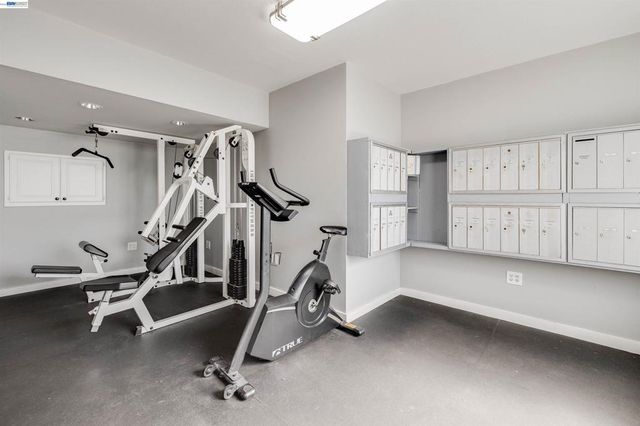 2505 Miramar Ave 114, Castro Valley, CA 94546