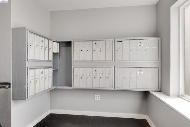 2505 Miramar Ave 114, Castro Valley, CA 94546