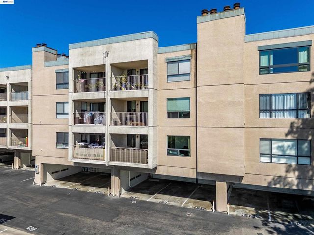 2505 Miramar Ave 114, Castro Valley, CA 94546