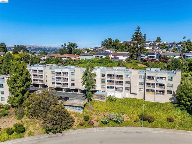 2505 Miramar Ave 114, Castro Valley, CA 94546