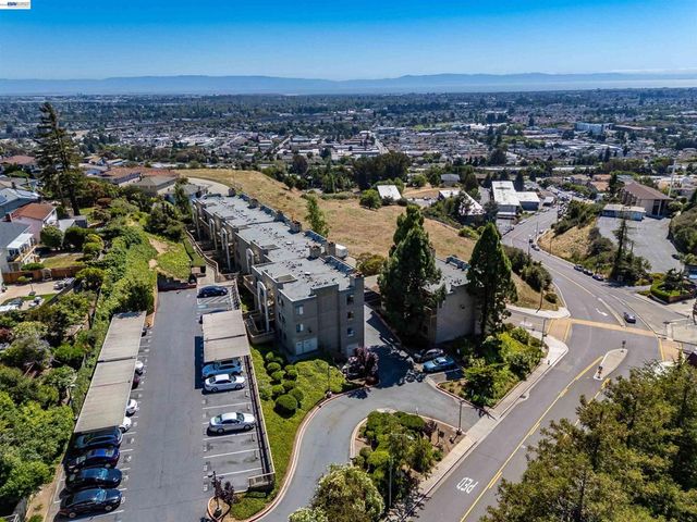 2505 Miramar Ave 114, Castro Valley, CA 94546