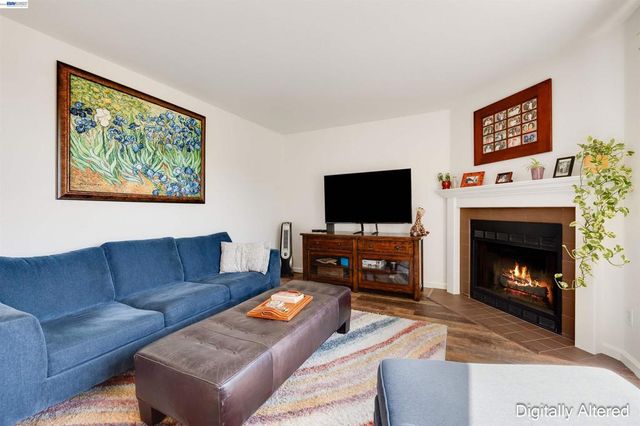 2505 Miramar Ave 114, Castro Valley, CA 94546