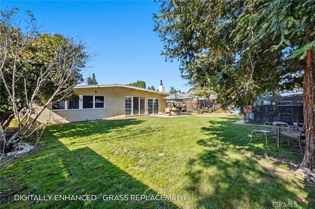 17066 Jersey St., Granada Hills, CA 91344