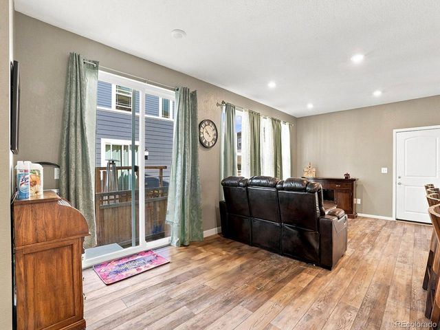 21331 E 60th Ave, Aurora, CO 80019
