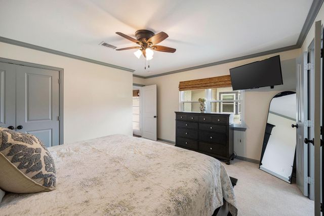 1922 Shadowdale Drive, Houston, TX 77043
