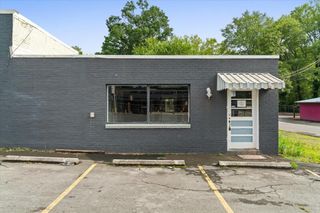 2100 Morris Street E, Dalton, GA 30721