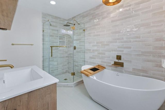 77 ALOHA CIRCLE, St Augustine, FL 32080