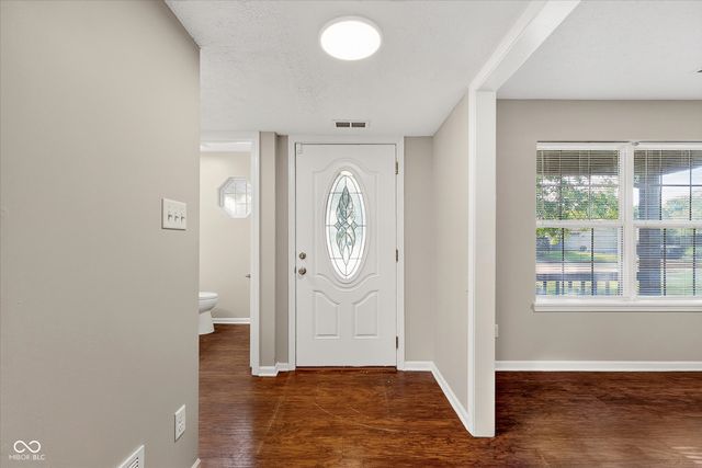 920 Millbrook Drive, Avon, IN 46123
