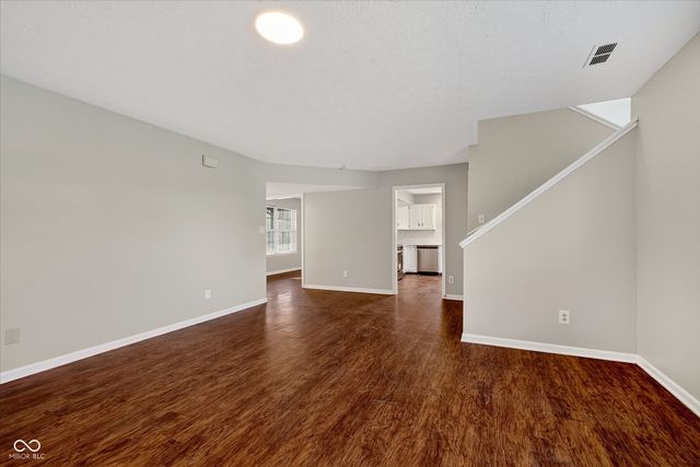 920 Millbrook Drive, Avon, IN 46123