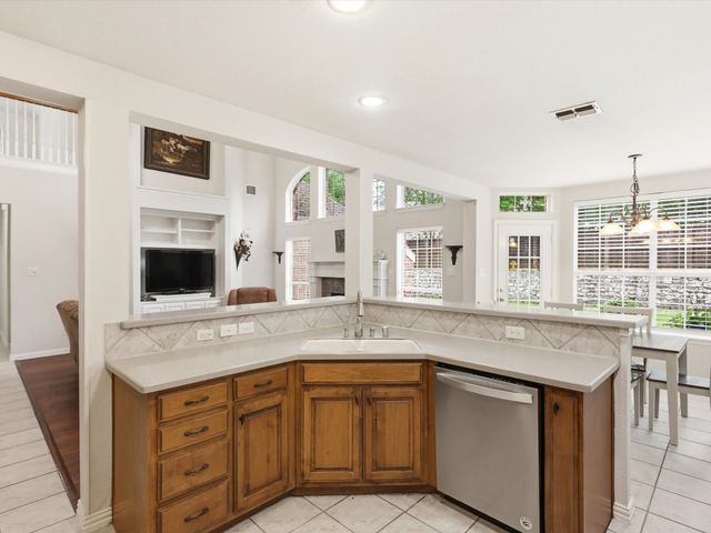 8405 Arbor Creek Lane, Mckinney, TX 75072