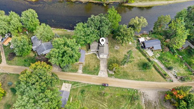 7842 Main Street, Newaygo, MI 49337