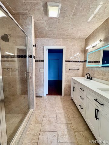 762 Columbus Parkway, Buffalo, NY 14213