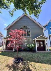 762 Columbus Parkway, Buffalo, NY 14213